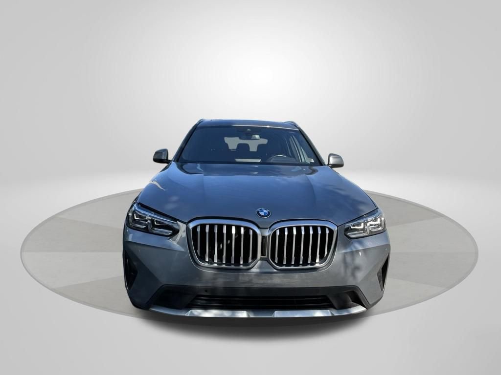 Used 2024 BMW X3 sDrive30i RWD image 2