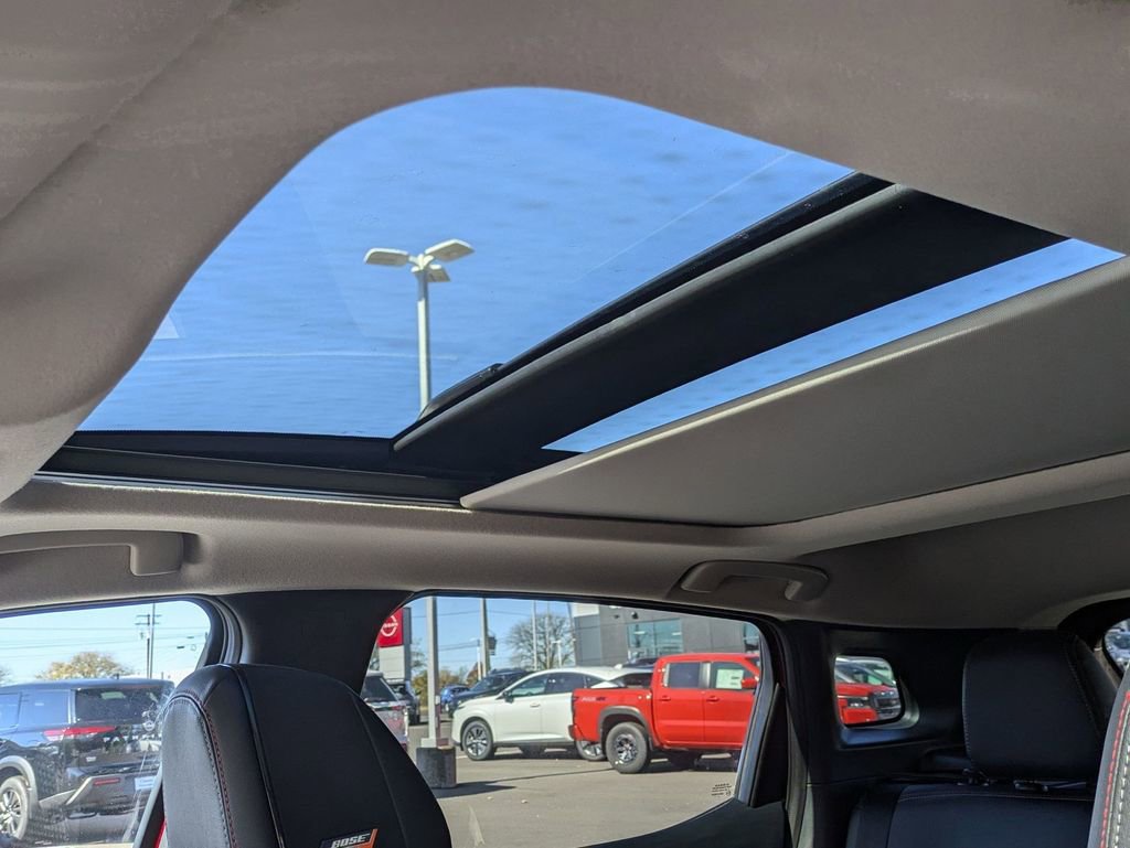 New 2026 Nissan Kicks SR w/ SR Premium Package image 12