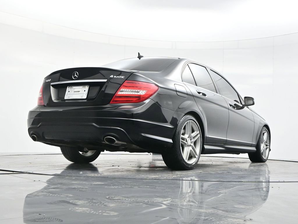 Used 2013 Mercedes-Benz C 300 4MATIC Sedan image 48