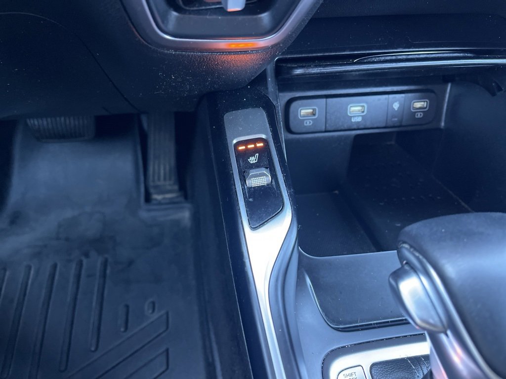 Used 2023 Kia Sorento S w/ Panoramic Sunroof Package image 14