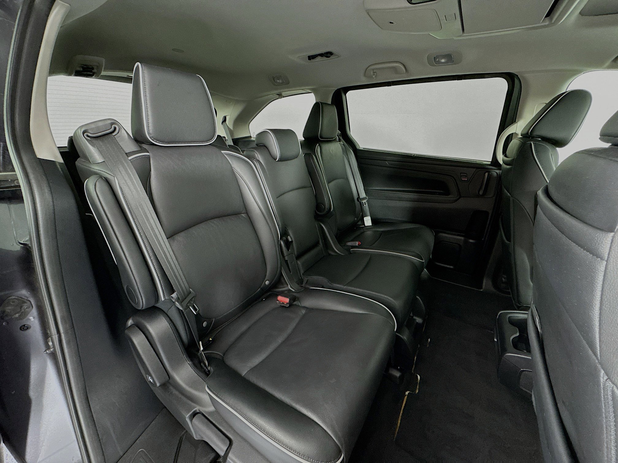 Certified 2025 Honda Odyssey Touring image 30
