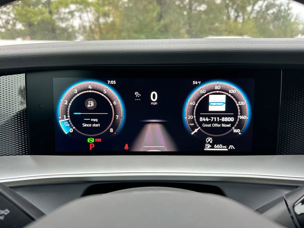 New 2025 Volkswagen Tiguan SE image 39