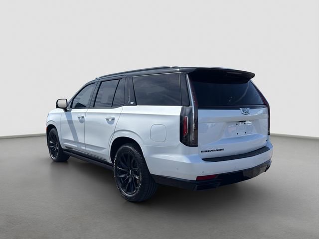 Used 2024 Cadillac Escalade Sport Platinum w/ LPO, ONYX Package image 4