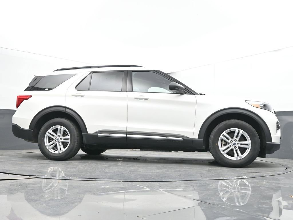 Used 2020 Ford Explorer XLT w/ Comfort Package AWD/4WD image 52