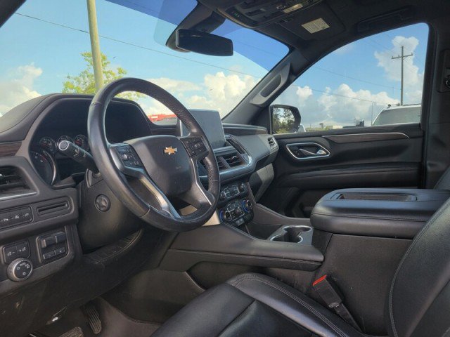 Used 2021 Chevrolet Tahoe LT w/ LT Signature Package RWD image 9
