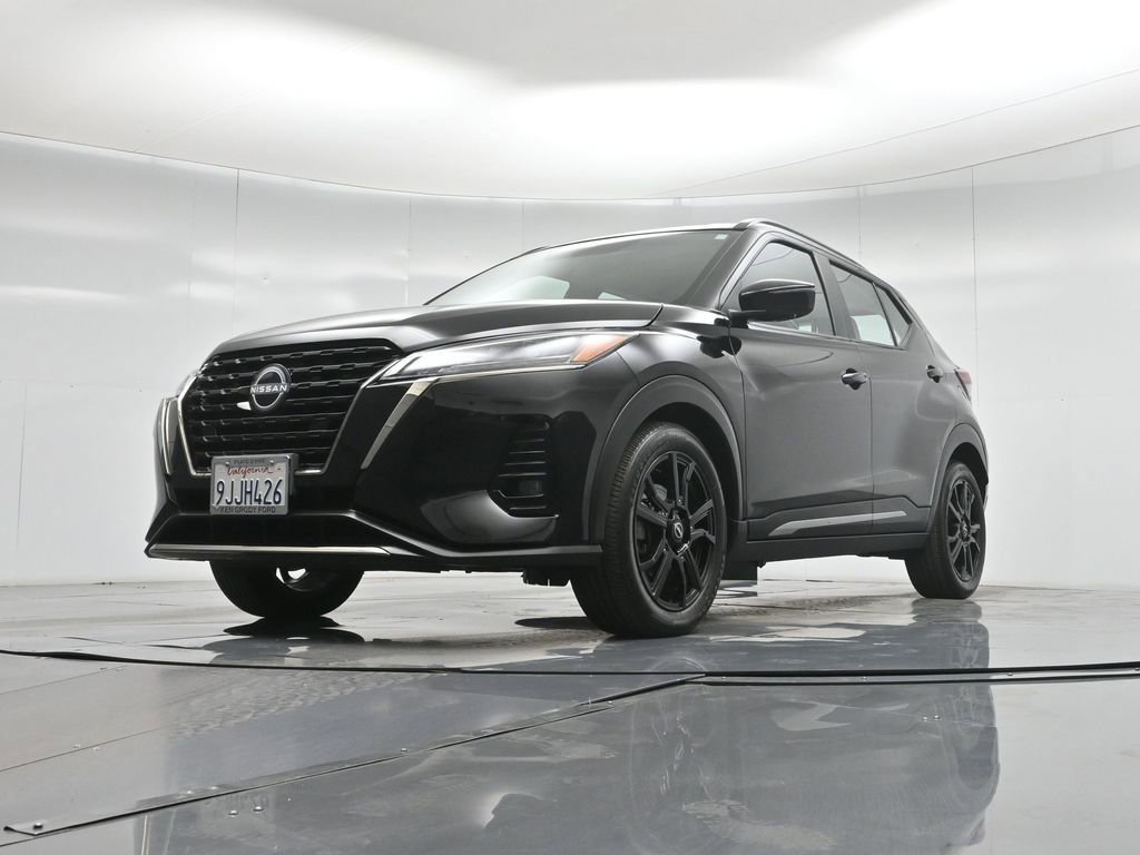 Used 2023 Nissan Kicks SR w/ SR Premium Package image 44