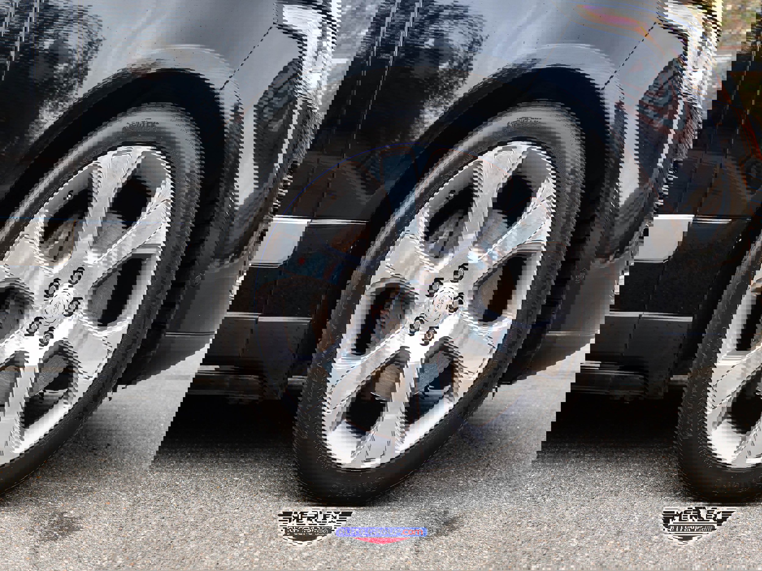 Used 2016 Land Rover Range Rover Autobiography image 10