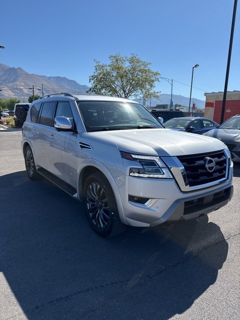 Used 2024 Nissan Armada Platinum w/ Captain's Chairs Package image 3