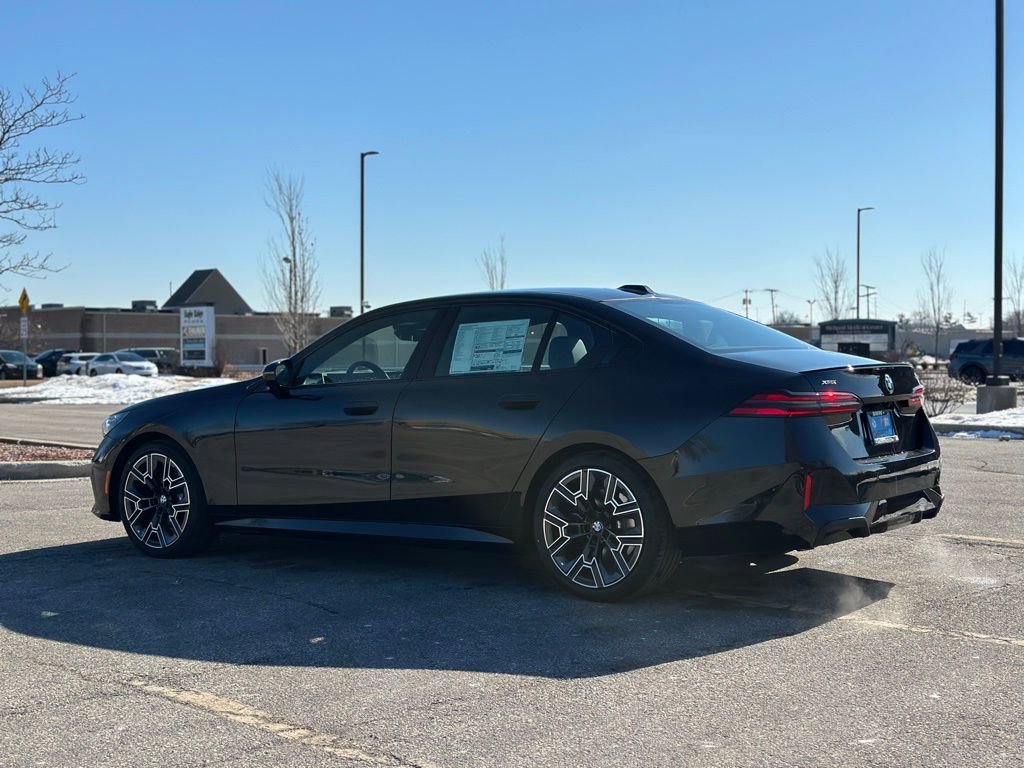 New 2026 BMW 530i xDrive w/ M Sport Package image 5