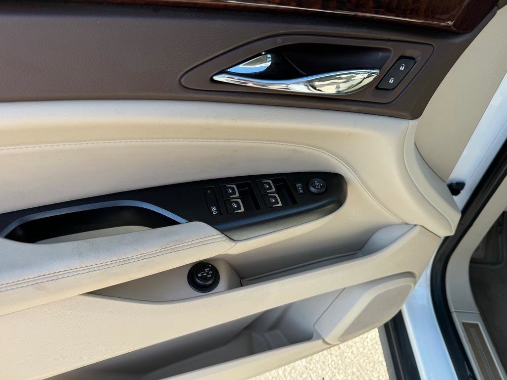 Used 2015 Cadillac SRX Performance w/ Driver Awareness Package FWD image 5