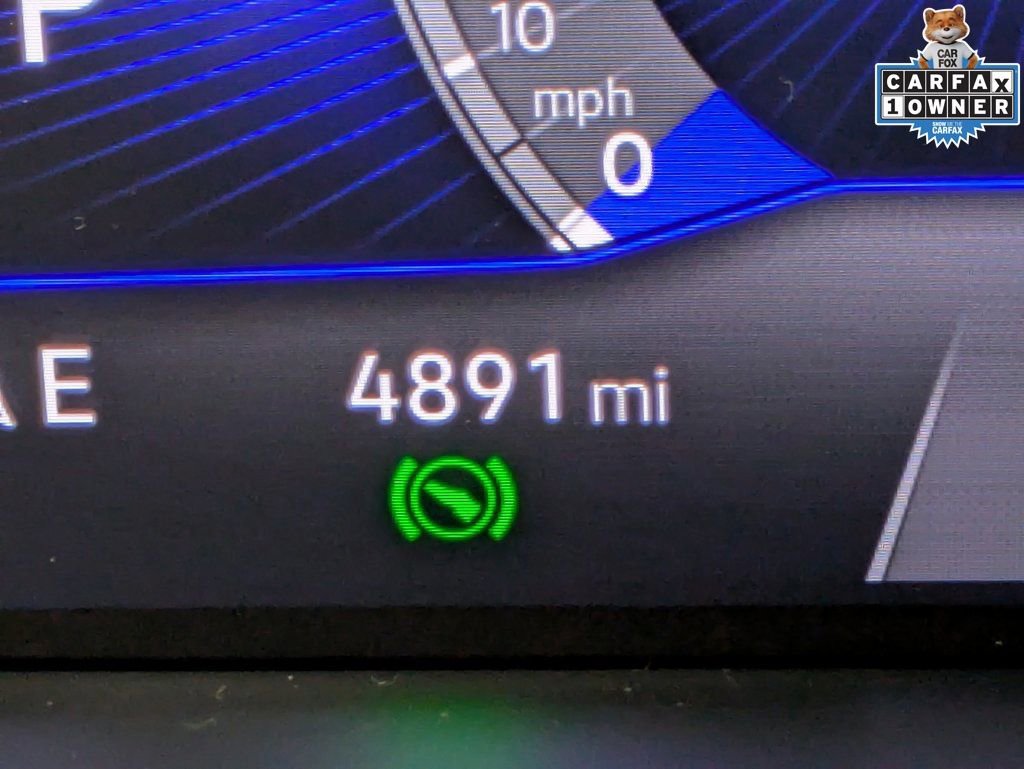 Used 2025 Volkswagen Taos S image 19