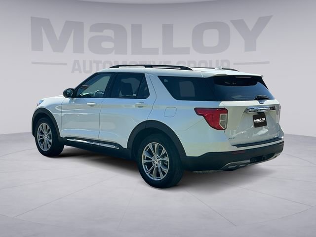 Certified 2023 Ford Explorer XLT w/ Equipment Group 202A image 3