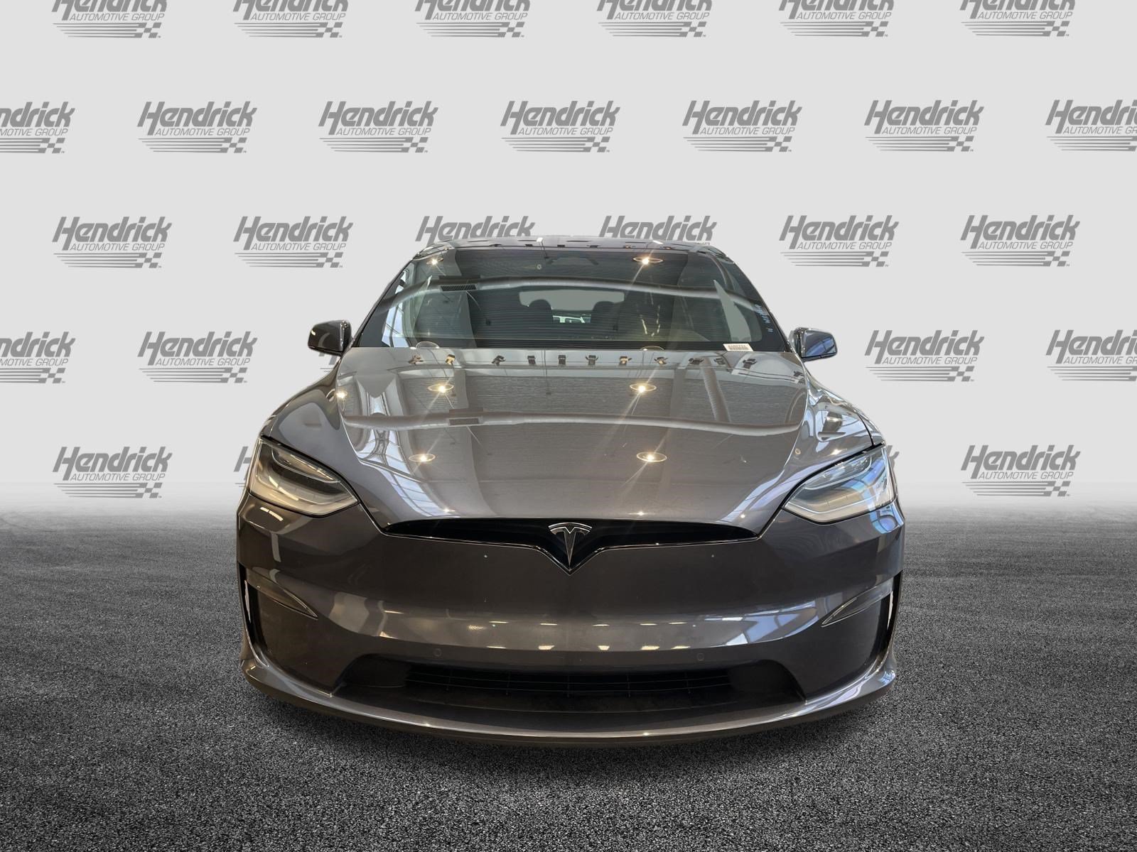 Used 2023 Tesla Model X AWD/4WD image 3