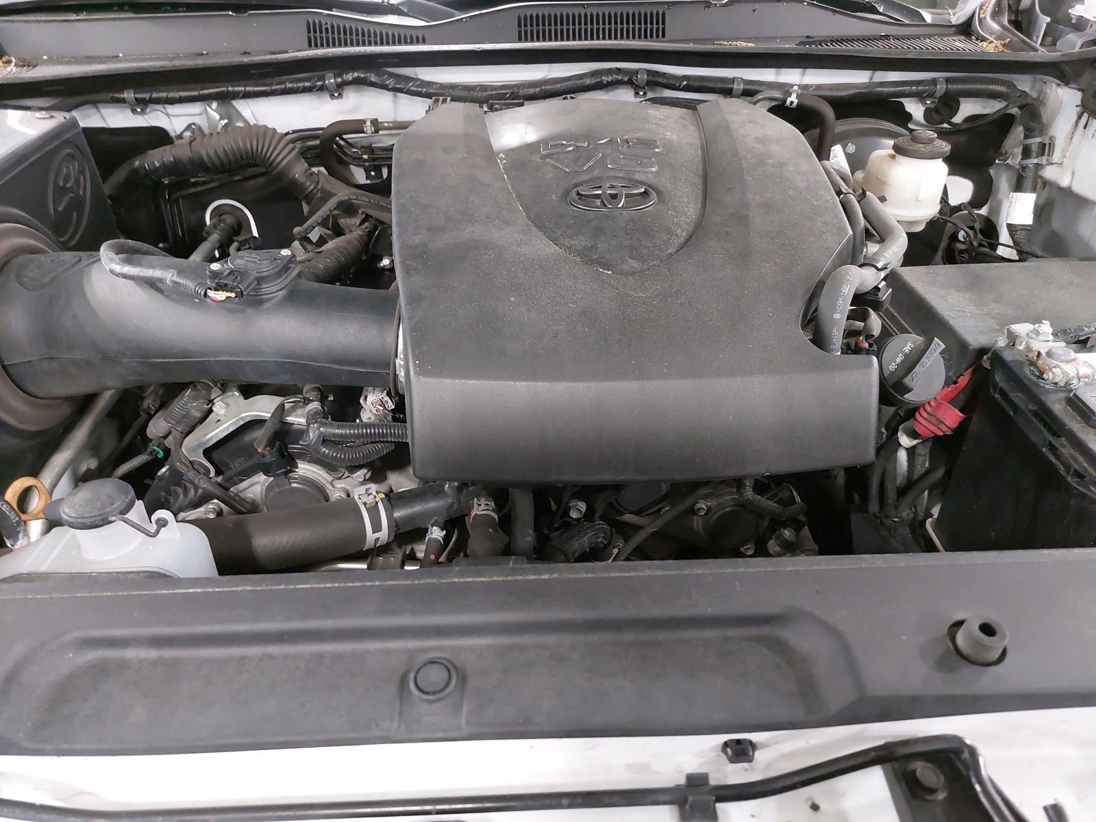 Used 2020 Toyota Tacoma TRD Sport image 29