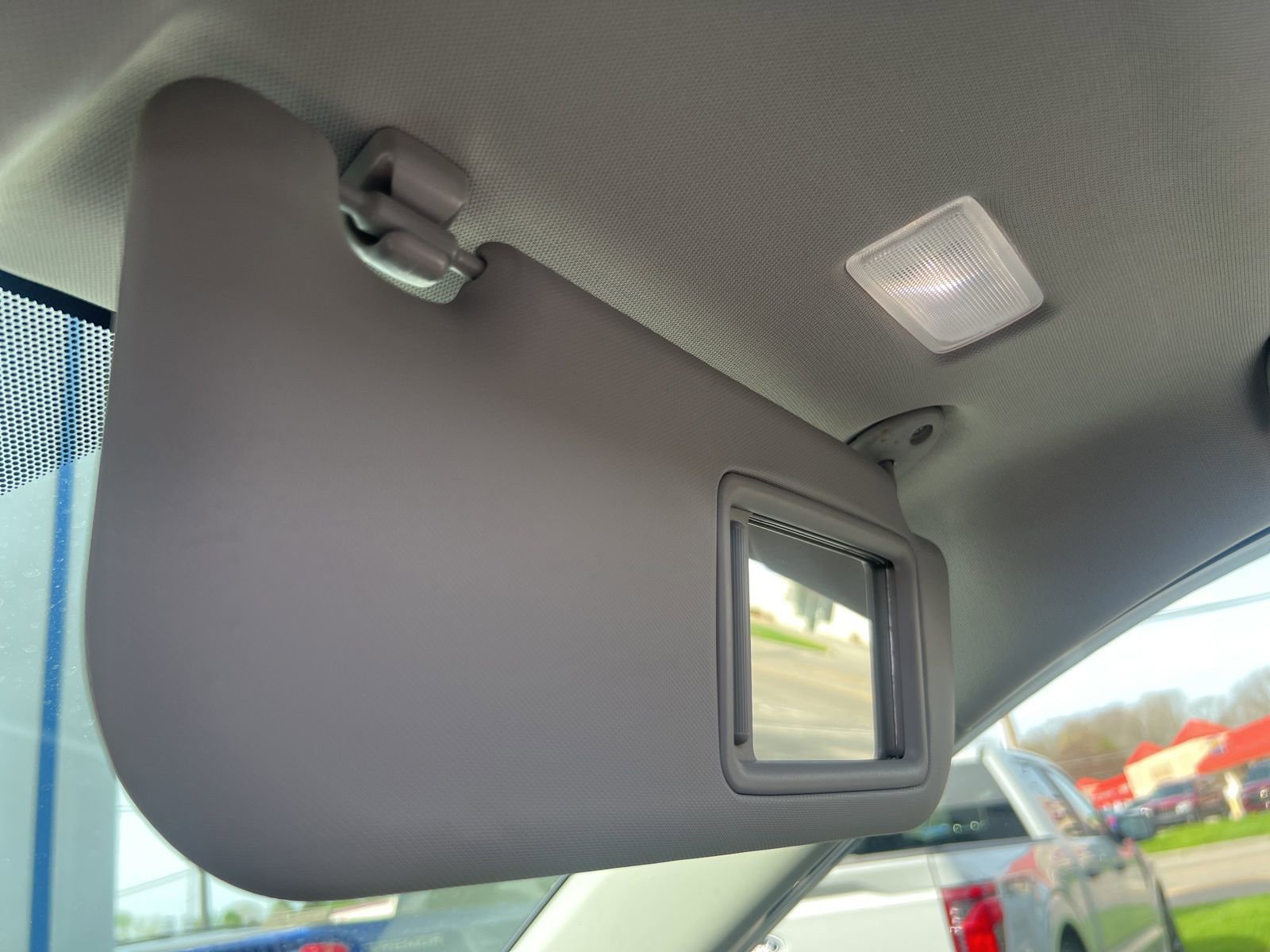 Used 2022 Toyota RAV4 XLE image 40