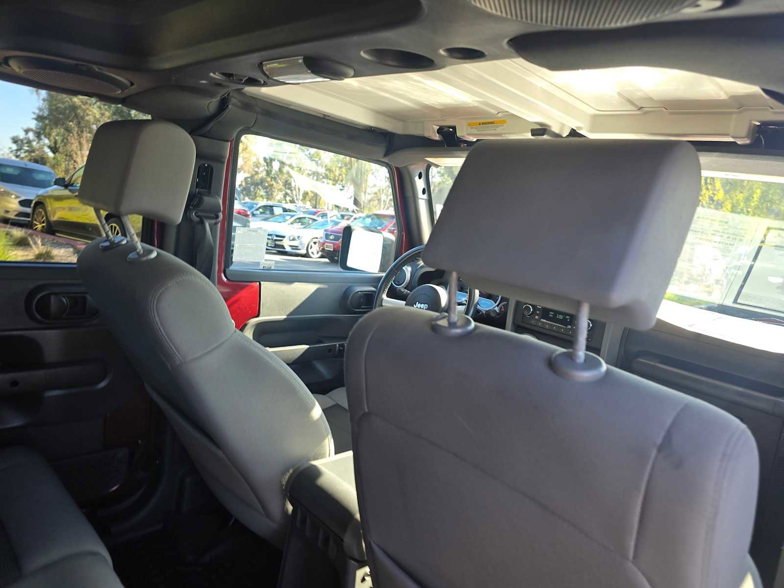 Used 2010 Jeep Wrangler Unlimited Sahara w/ Trailer Tow Group image 16