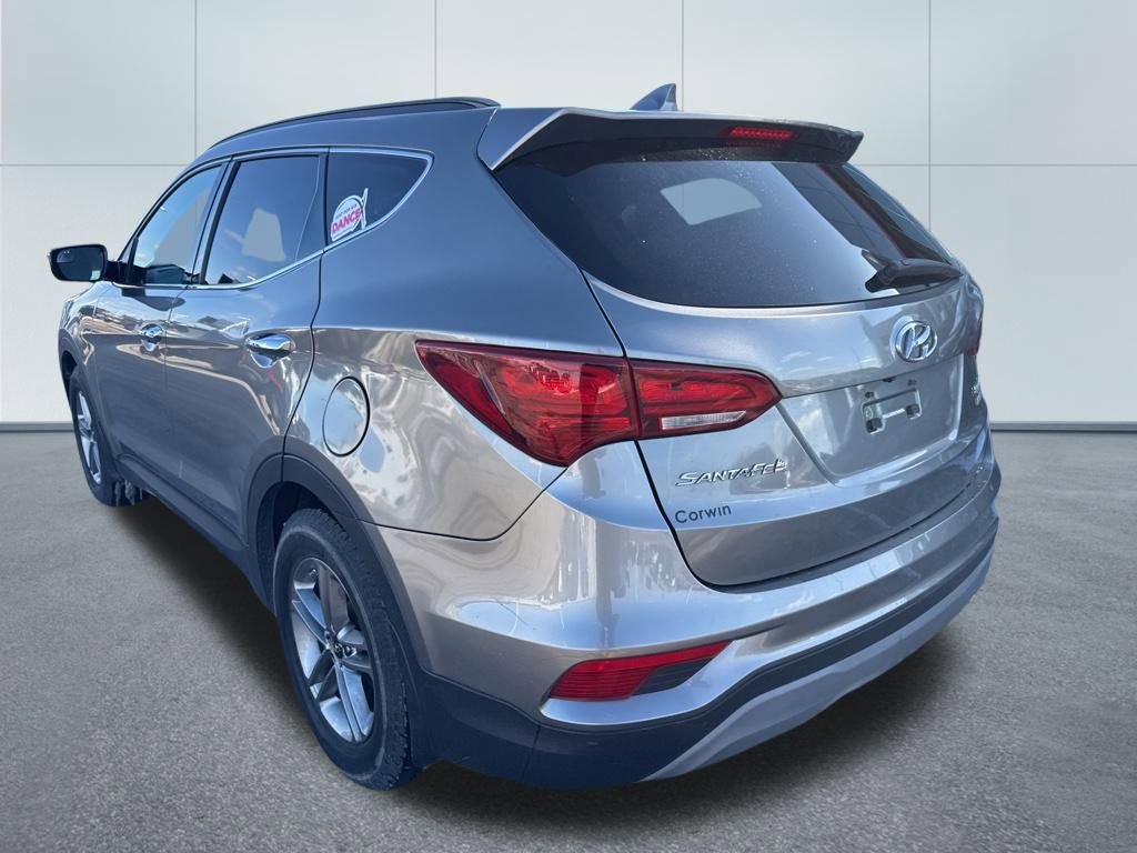 Used 2018 Hyundai Santa Fe Sport w/ 2.4L Value Package 02 video 3