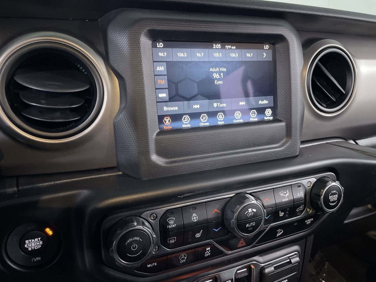 Used 2020 Jeep Wrangler Unlimited Sport S AWD/4WD image 14