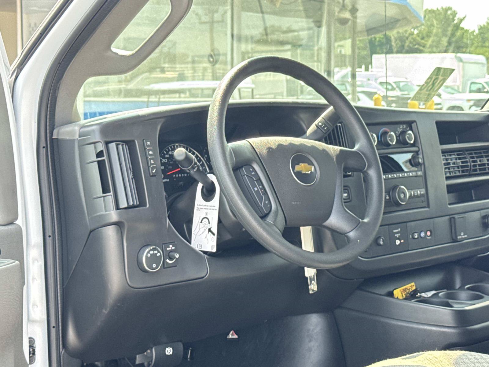 New 2026 Chevrolet Express 3500 LS w/ Chrome Appearance Package RWD image 22