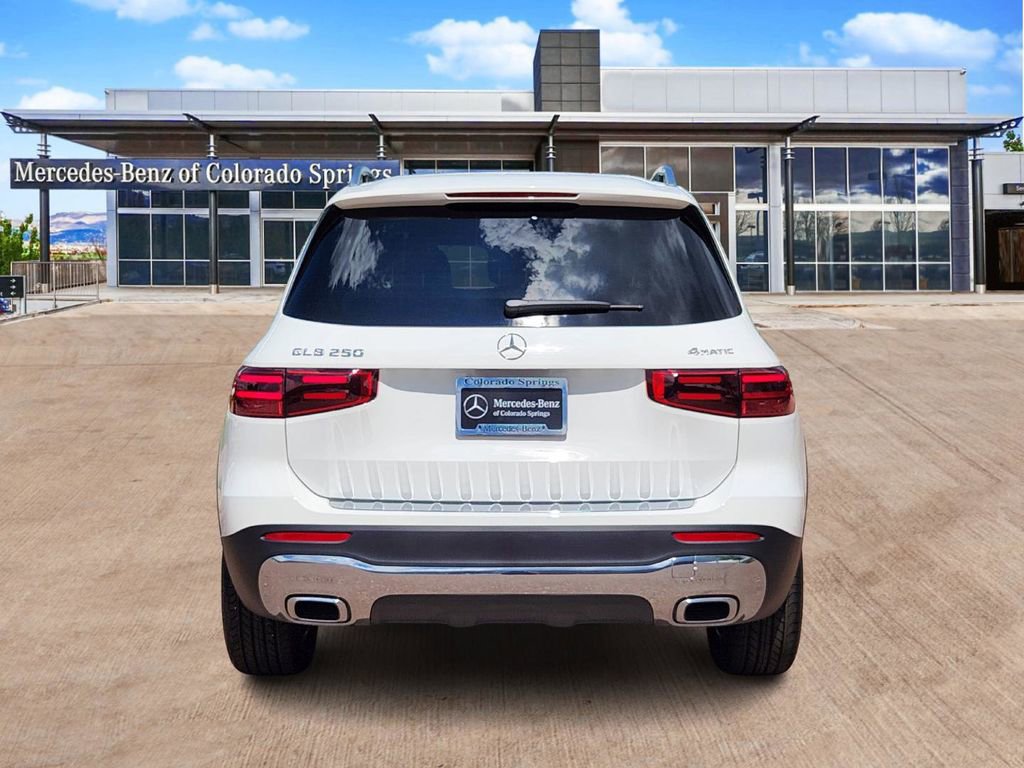 New 2026 Mercedes-Benz GLB 250 4MATIC image 6