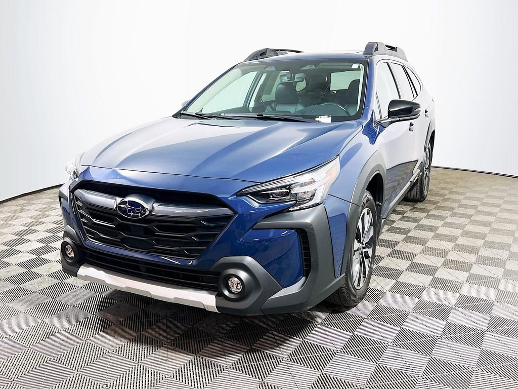 Used 2025 Subaru Outback Limited XT AWD/4WD image 3