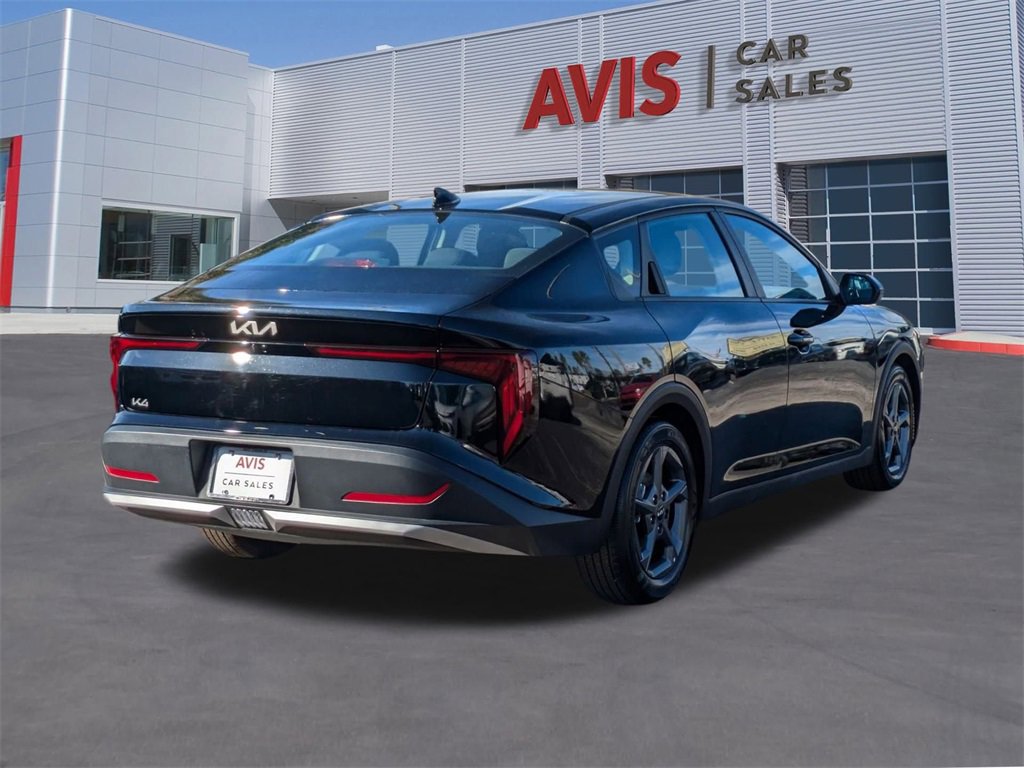Used 2025 Kia K4 LXS image 6