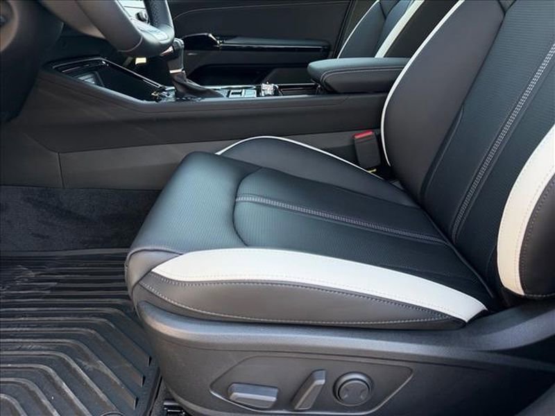 New 2026 Kia K5 GT-Line w/ GT-Line Premium Package image 11