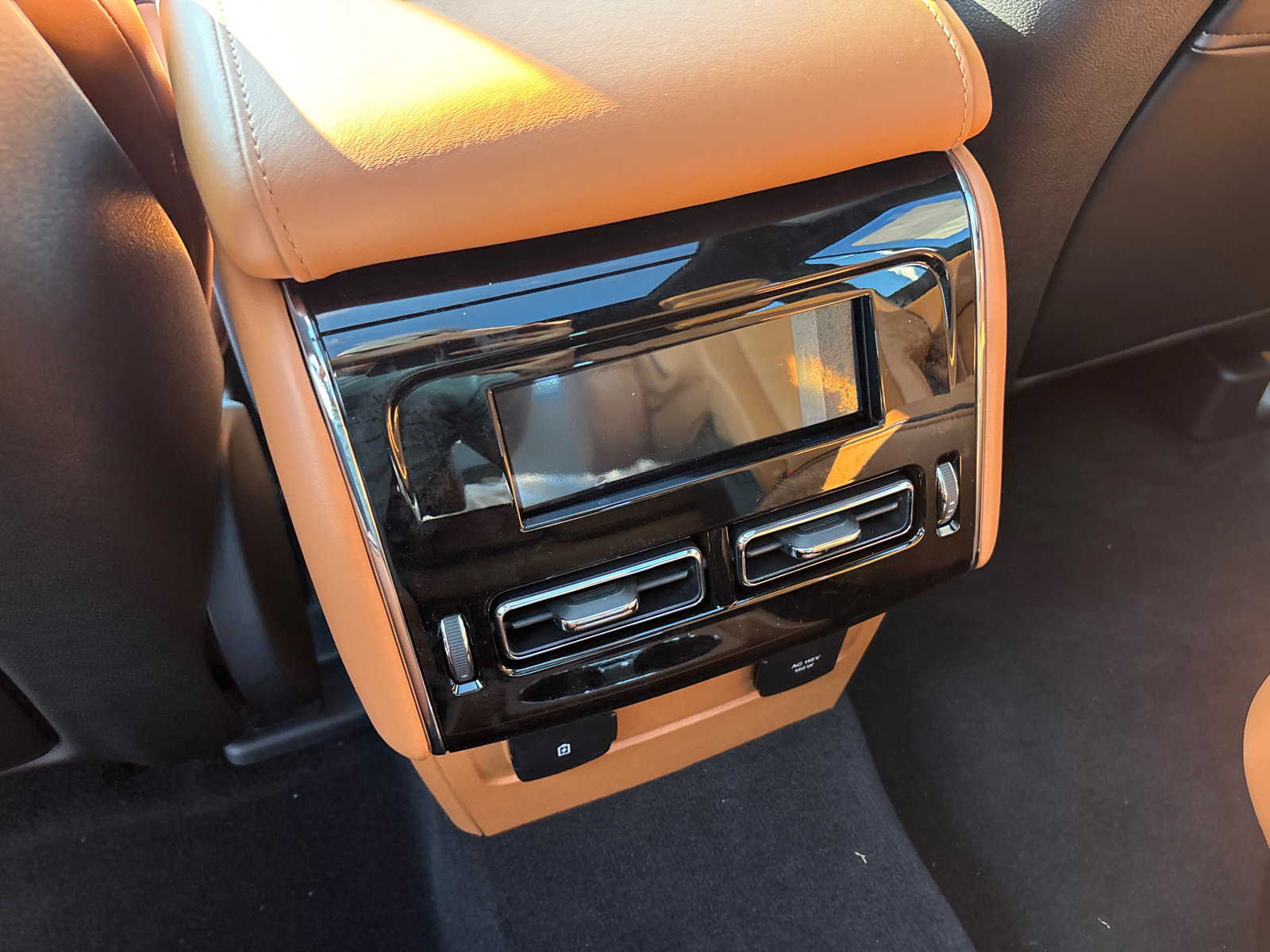 New 2026 Lincoln Aviator Black Label w/ Dynamic Handling Package AWD/4WD image 32