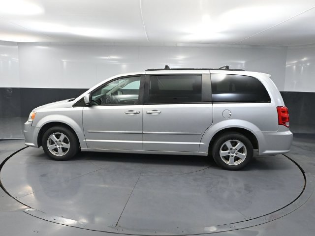 Used 2012 Dodge Grand Caravan SXT FWD image 6