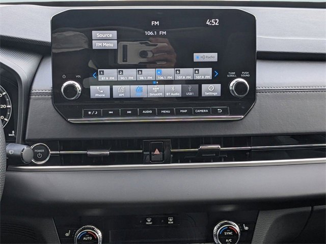 New 2025 Mitsubishi Outlander SEL image 20