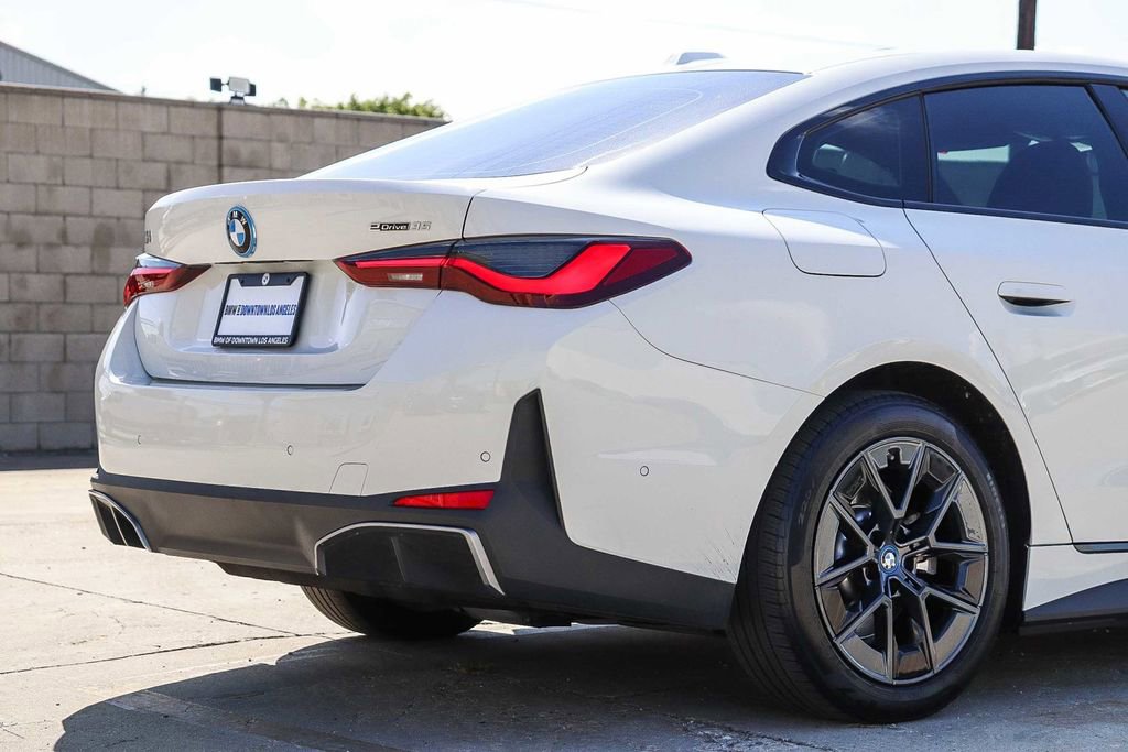 Used 2023 BMW i4 eDrive35 w/ Parking Assistance Package image 11