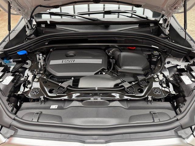 New 2026 BMW X2 xDrive28i w/ Technology Package image 27