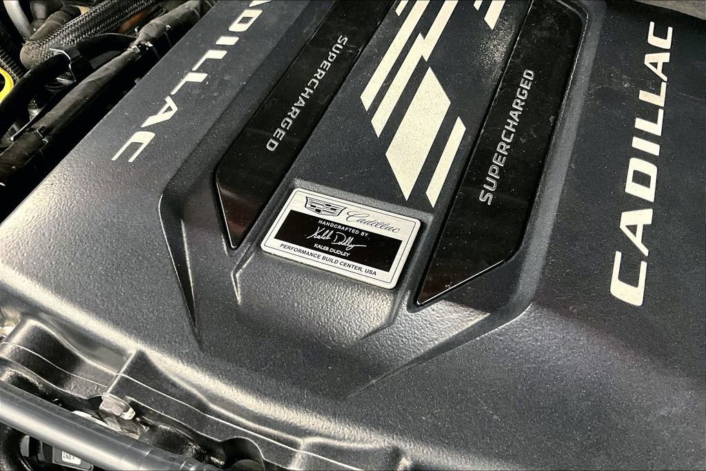 Used 2023 Cadillac Escalade ESV V image 42