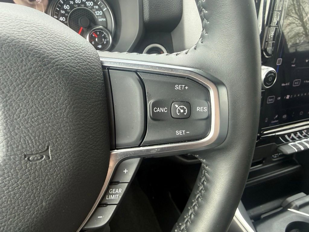 Used 2024 RAM 1500 Big Horn AWD/4WD image 18