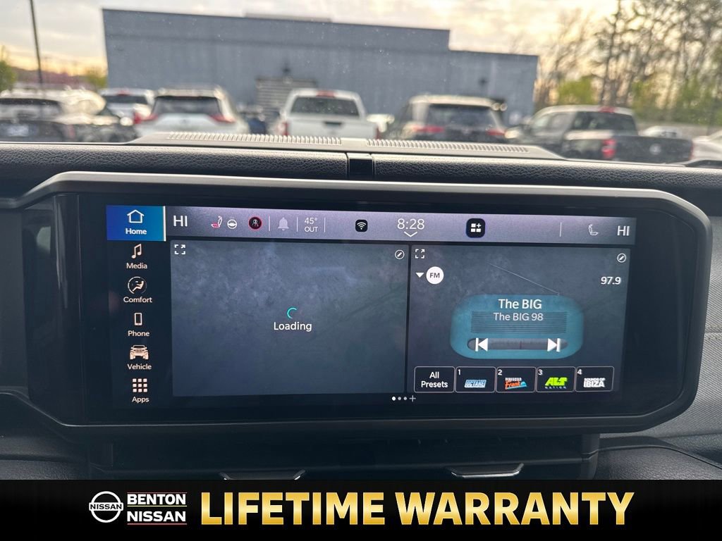 Used 2024 Jeep Wrangler Unlimited w/ Convenience Group image 17