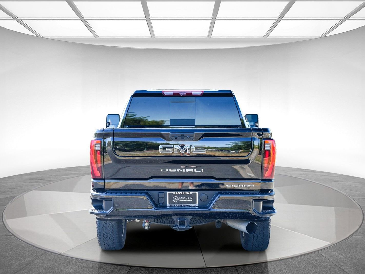 Used 2025 GMC Sierra 2500 Denali Ultimate w/ Snow Plow Prep/Camper Package AWD/4WD image 3