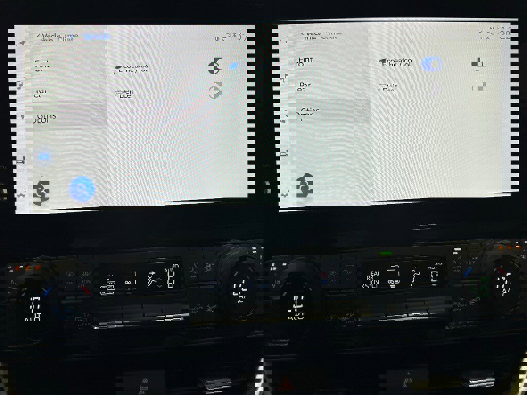 Used 2025 Toyota Grand Highlander AWD image 34