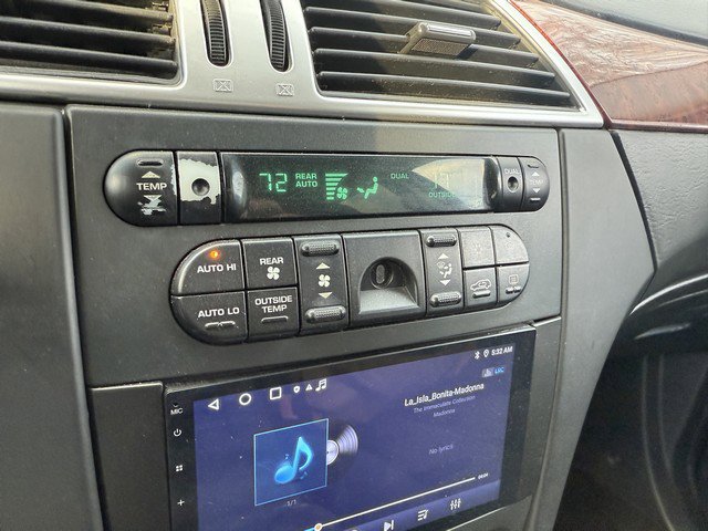 Used 2006 Chrysler Pacifica Touring FWD image 26
