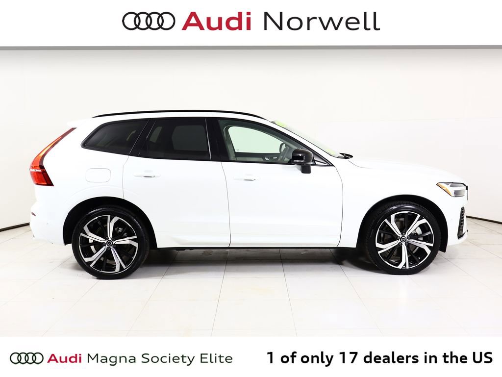 Used 2024 Volvo XC60 T8 Ultimate w/ Protection Package Premier AWD/4WD image 17