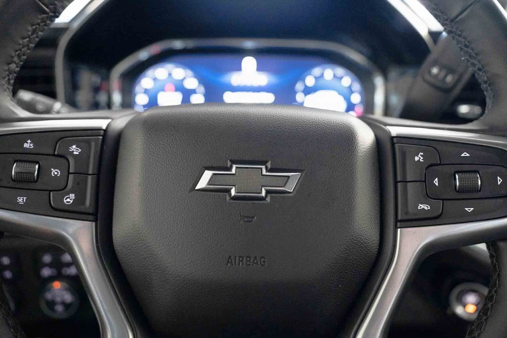 Used 2024 Chevrolet Silverado 2500 LTZ w/ LTZ Plus Package image 28