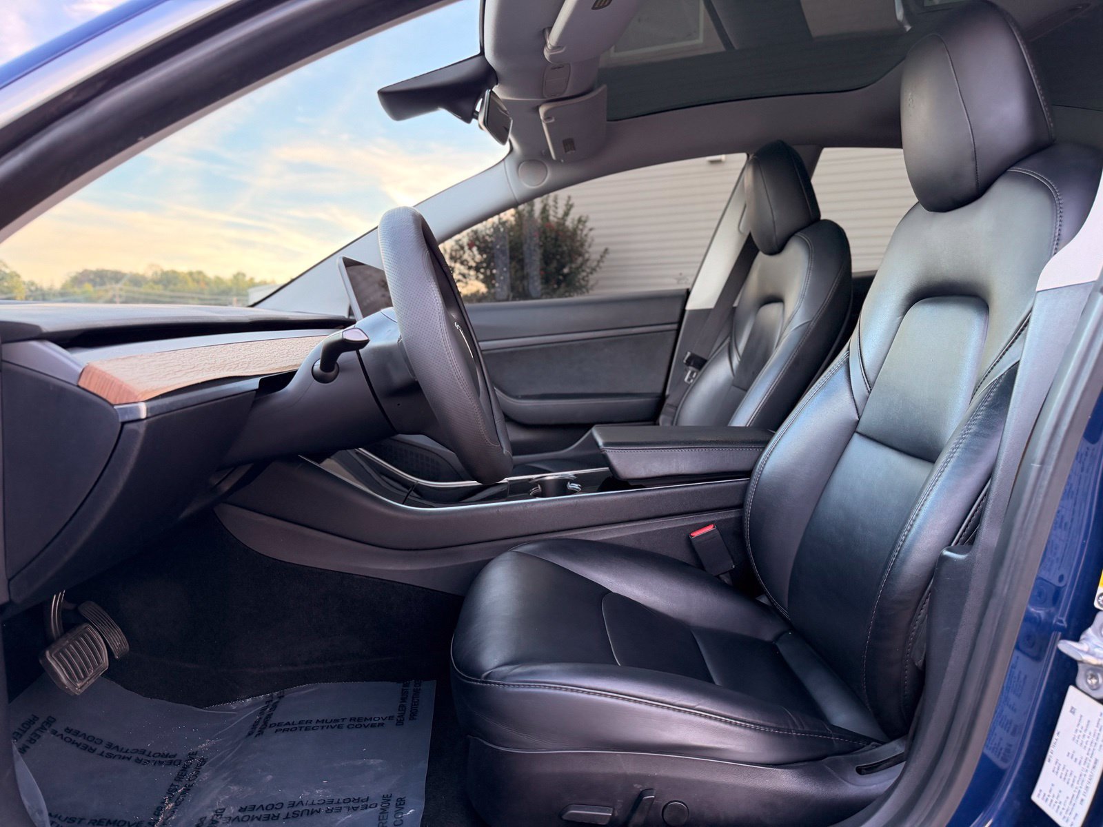Used 2020 Tesla Model 3 Standard Range Plus RWD image 17