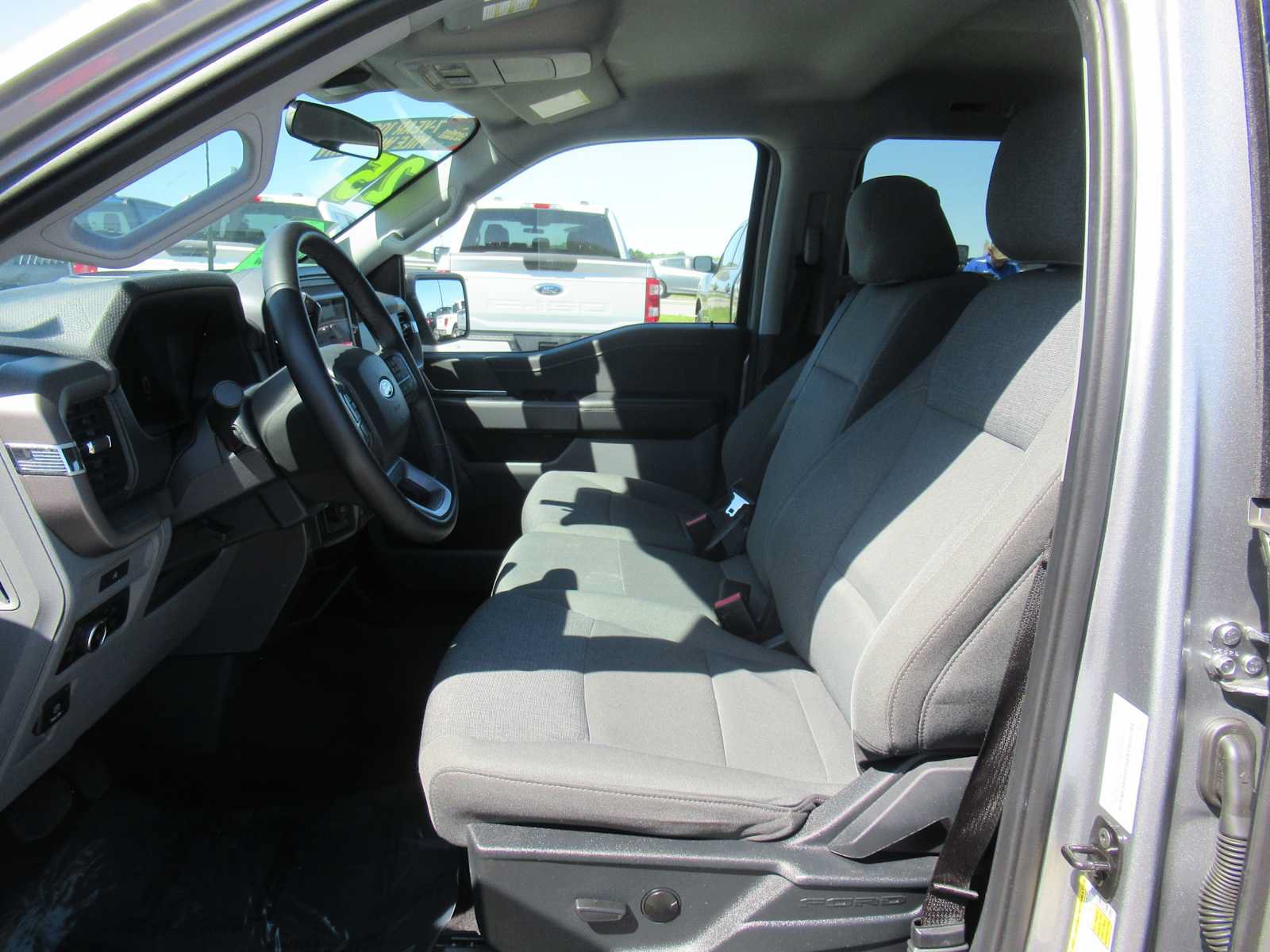 Used 2025 Ford F150 XLT w/ Equipment Group 301A Standard AWD/4WD image 21