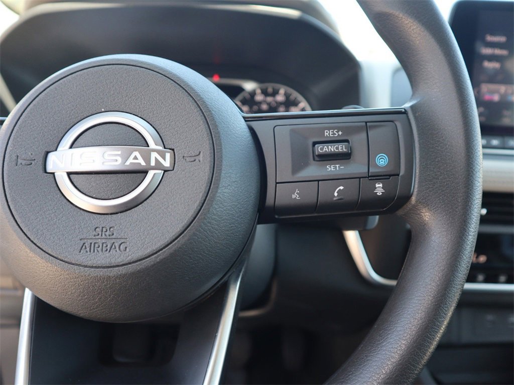 Certified 2023 Nissan Rogue SV image 23