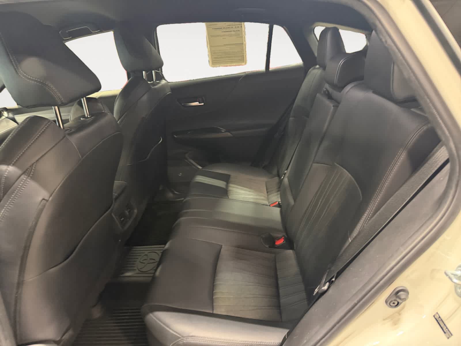 Used 2021 Toyota Venza XLE AWD/4WD image 14