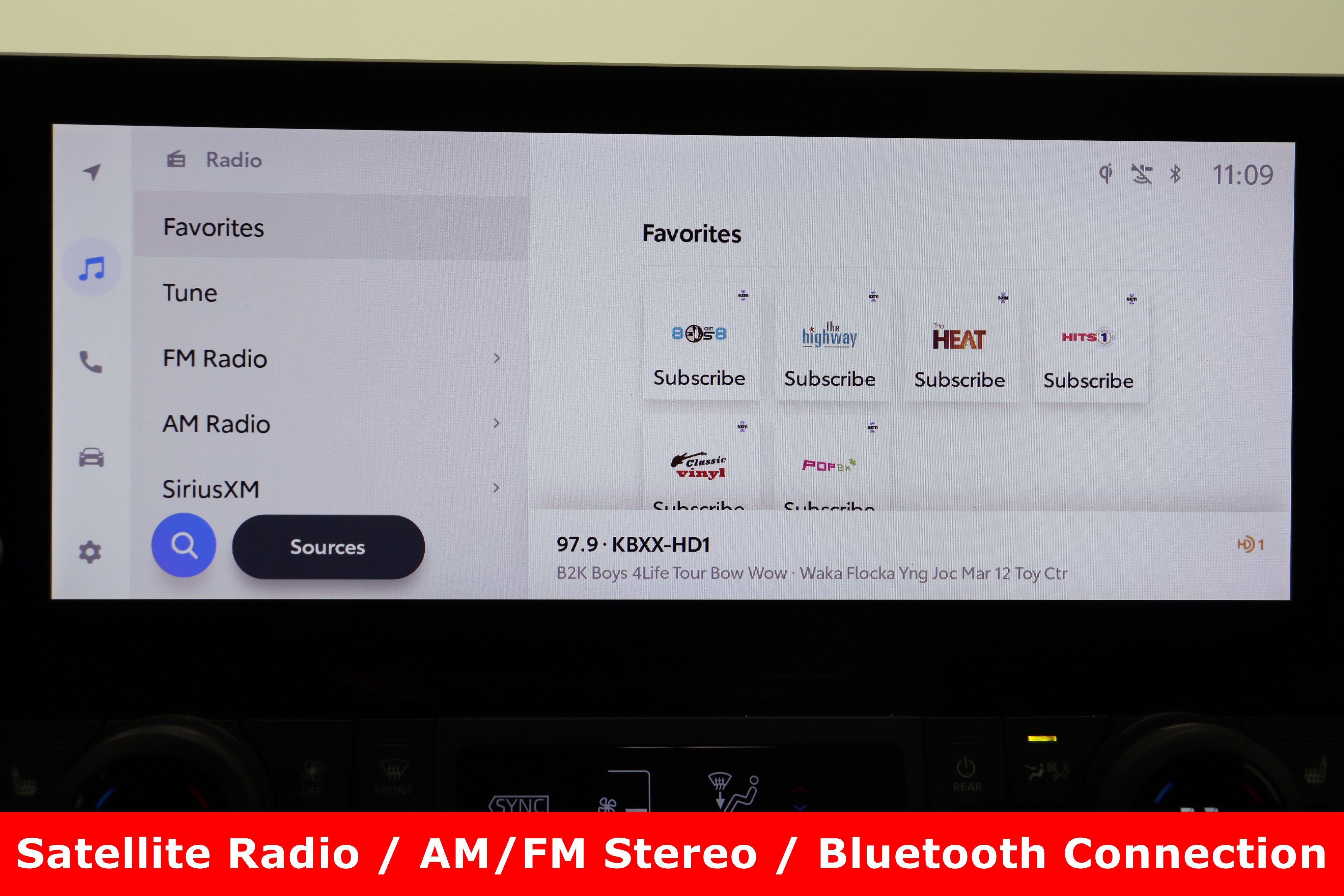 Certified 2025 Toyota Grand Highlander FWD image 19