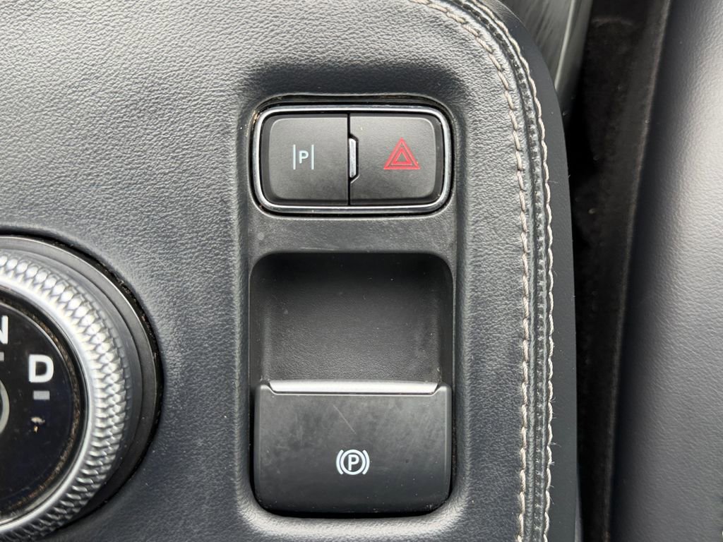 Used 2021 Ford Mustang Mach-E Select AWD/4WD image 24