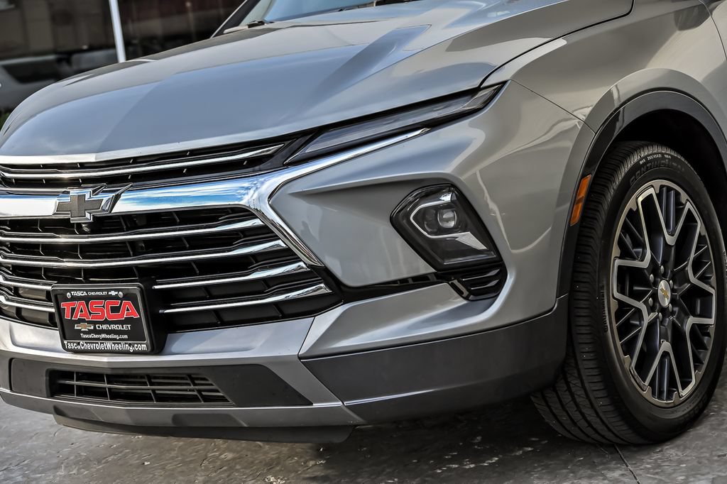 Used 2024 Chevrolet Blazer Premier w/ Driver Confidence II Package AWD/4WD image 8