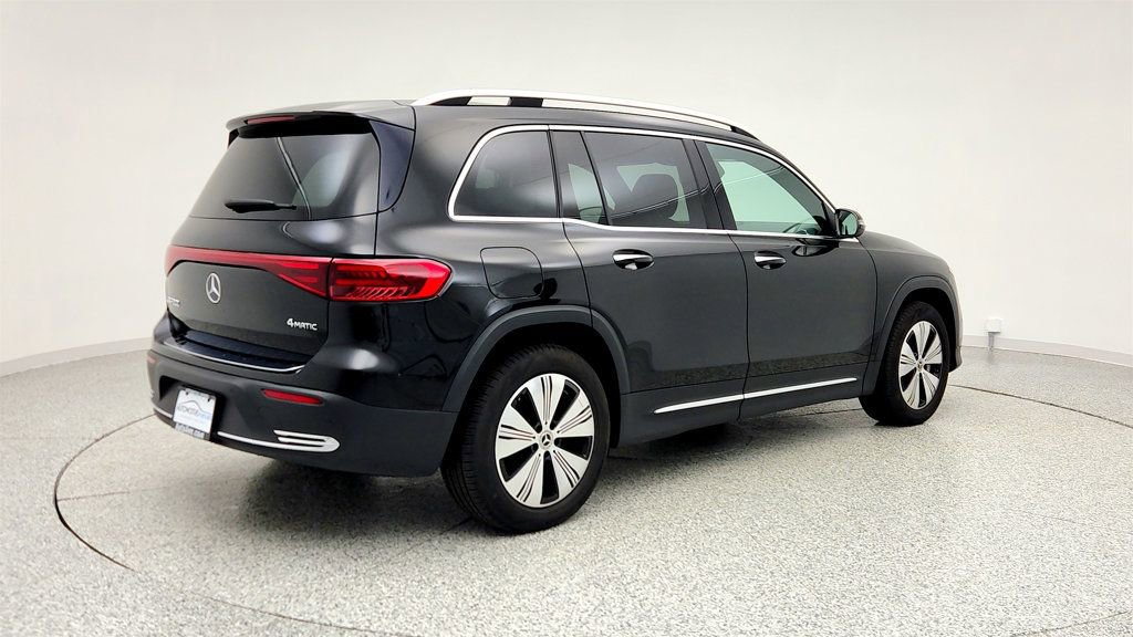 Used 2024 Mercedes-Benz EQB 300 4MATIC image 5