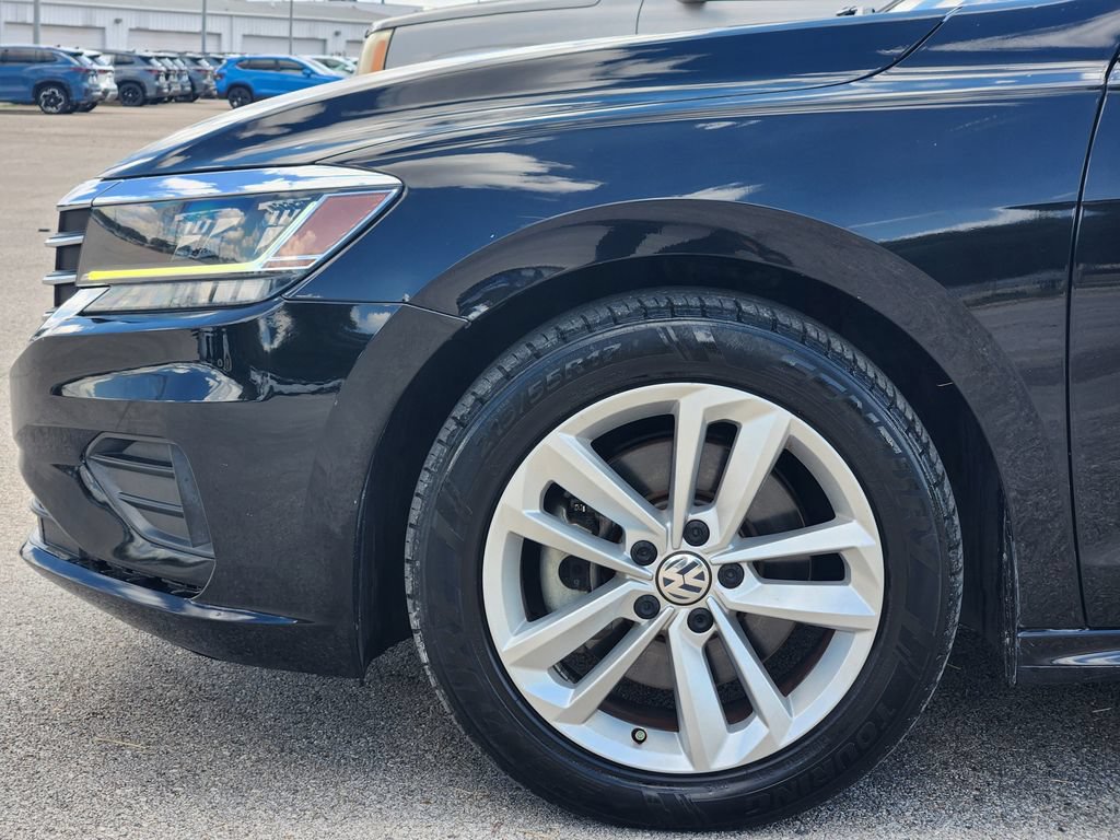 Used 2021 Volkswagen Passat 2.0T S w/ Luggage Net & Mats Package FWD image 5