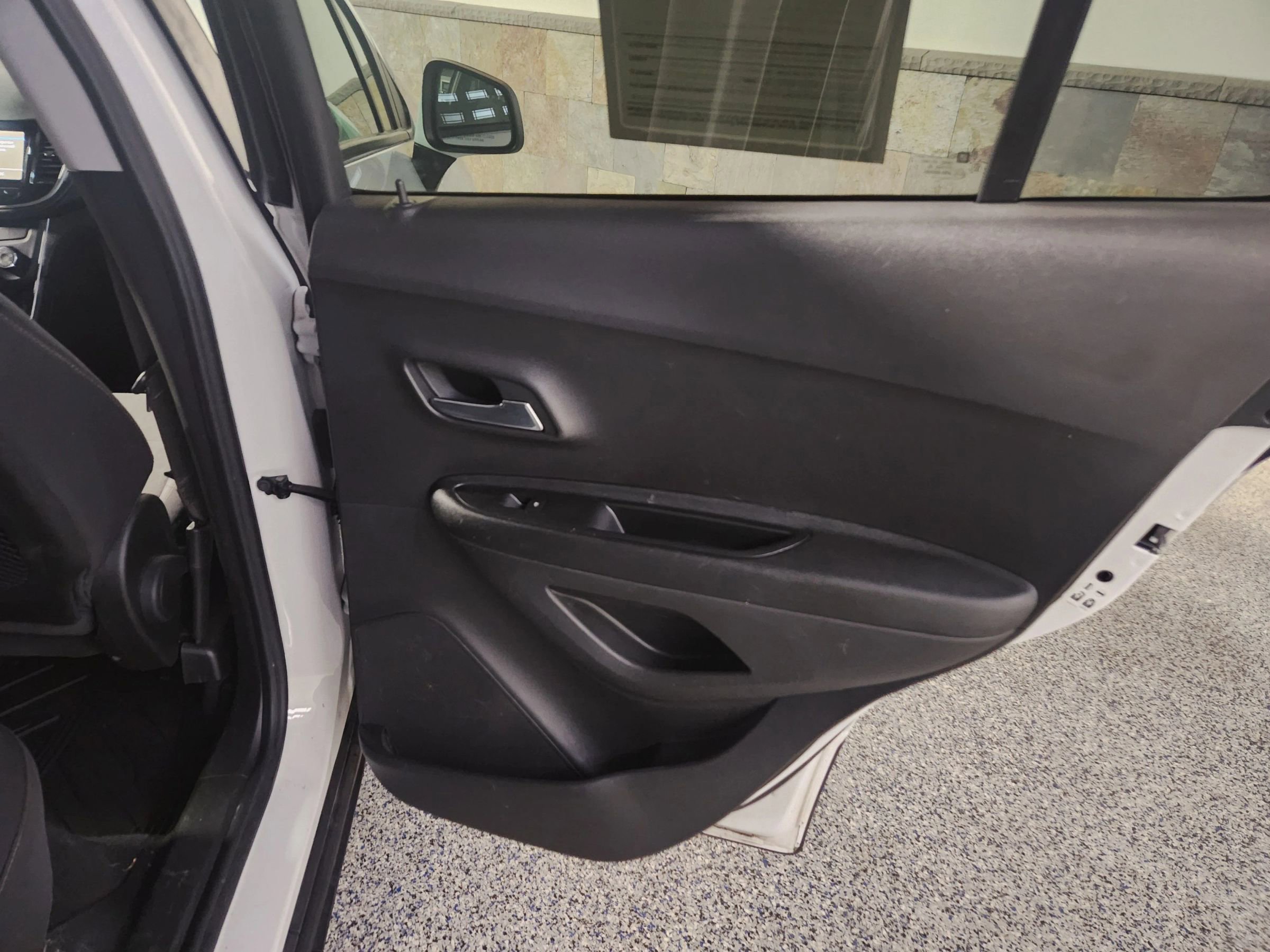 Used 2019 Chevrolet Trax LS w/ Tint and Cruise Package image 10